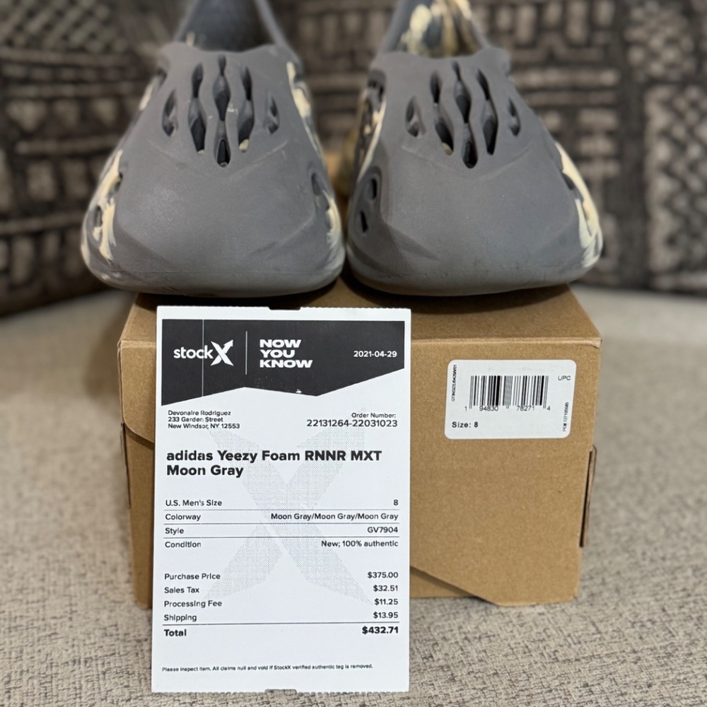 Yeezy Foam Runner MXT Moon Gray - Picture 2 of 8